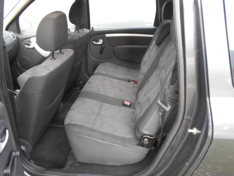 DACIA LOGAN MCV GPL 5 POSTI Immagine 11
