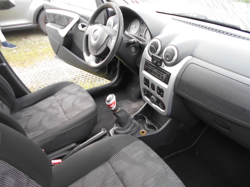 DACIA LOGAN MCV GPL 5 POSTI Immagine 14