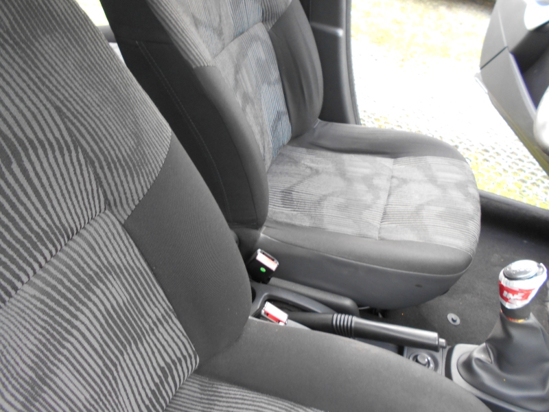 DACIA LOGAN MCV GPL 5 POSTI Immagine 23