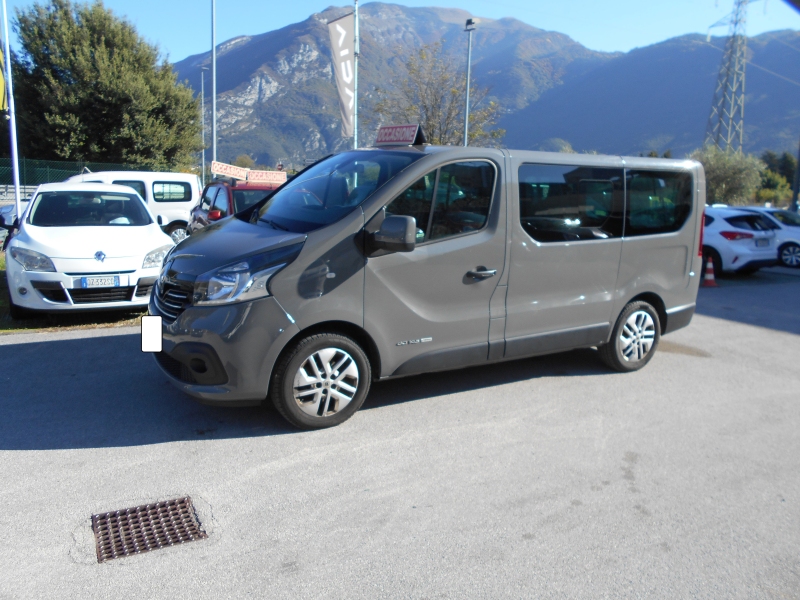 RENAULT TRAFIC 1.6 DCI 145 CV 8 POSTI Immagine 2