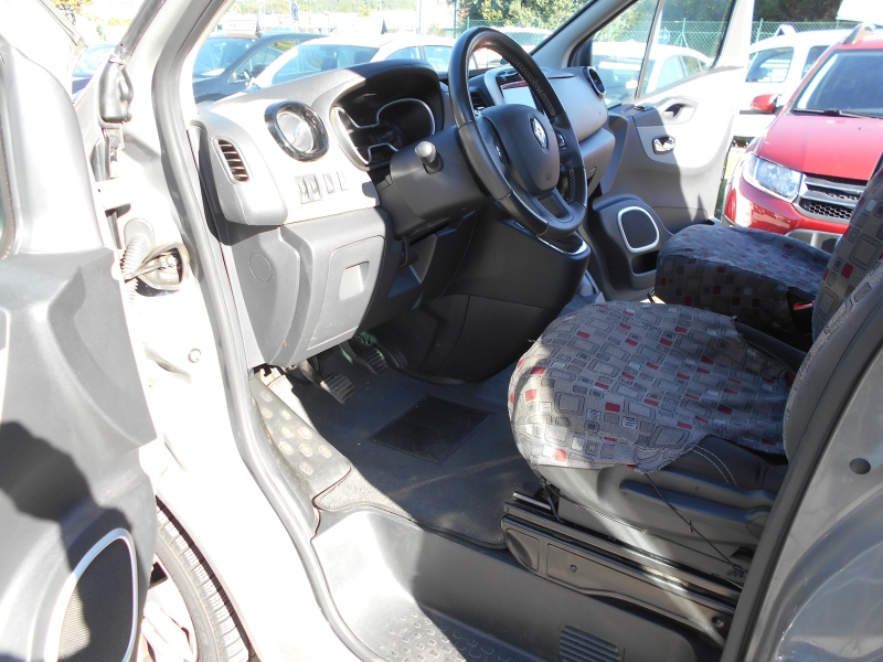 RENAULT TRAFIC 1.6 DCI 145 CV 8 POSTI Immagine 22