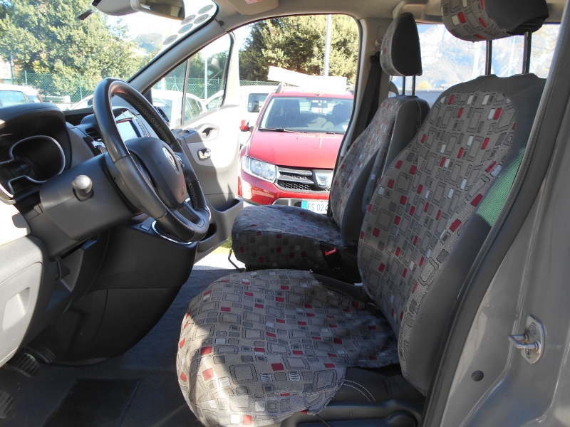 RENAULT TRAFIC 1.6 DCI 145 CV 8 POSTI Immagine 23