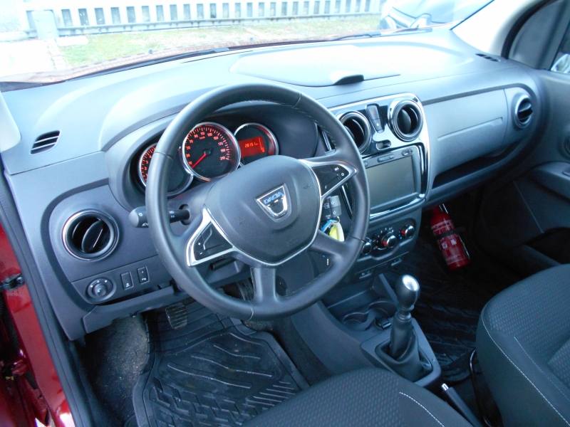 DACIA LODGY 1.5 DCI 95 CV Immagine 15