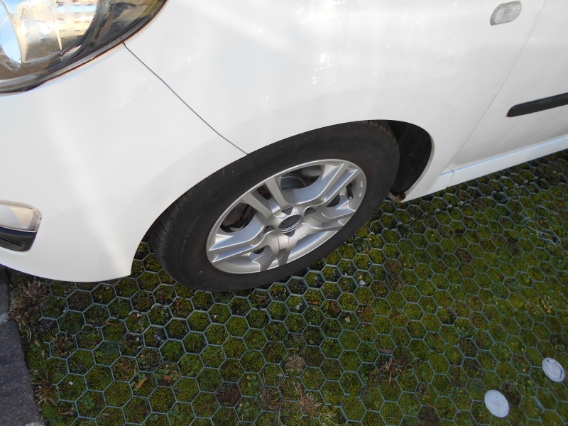 RENAULT TWINGO 1.2 16V Immagine 4