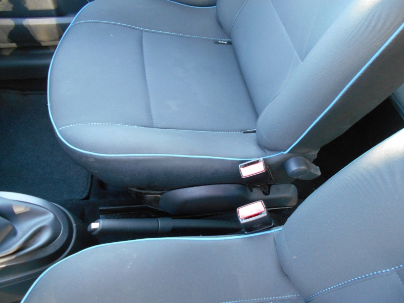 RENAULT TWINGO 1.2 16V Immagine 9