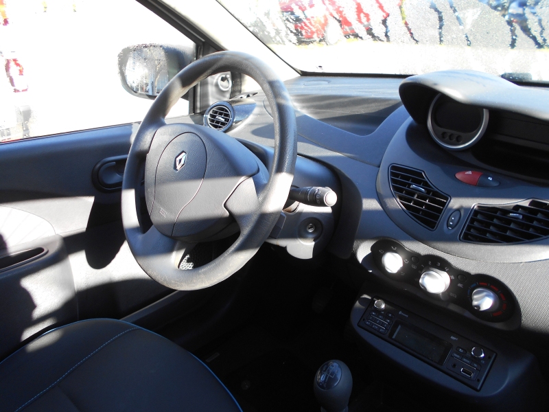 RENAULT TWINGO 1.2 16V Immagine 18